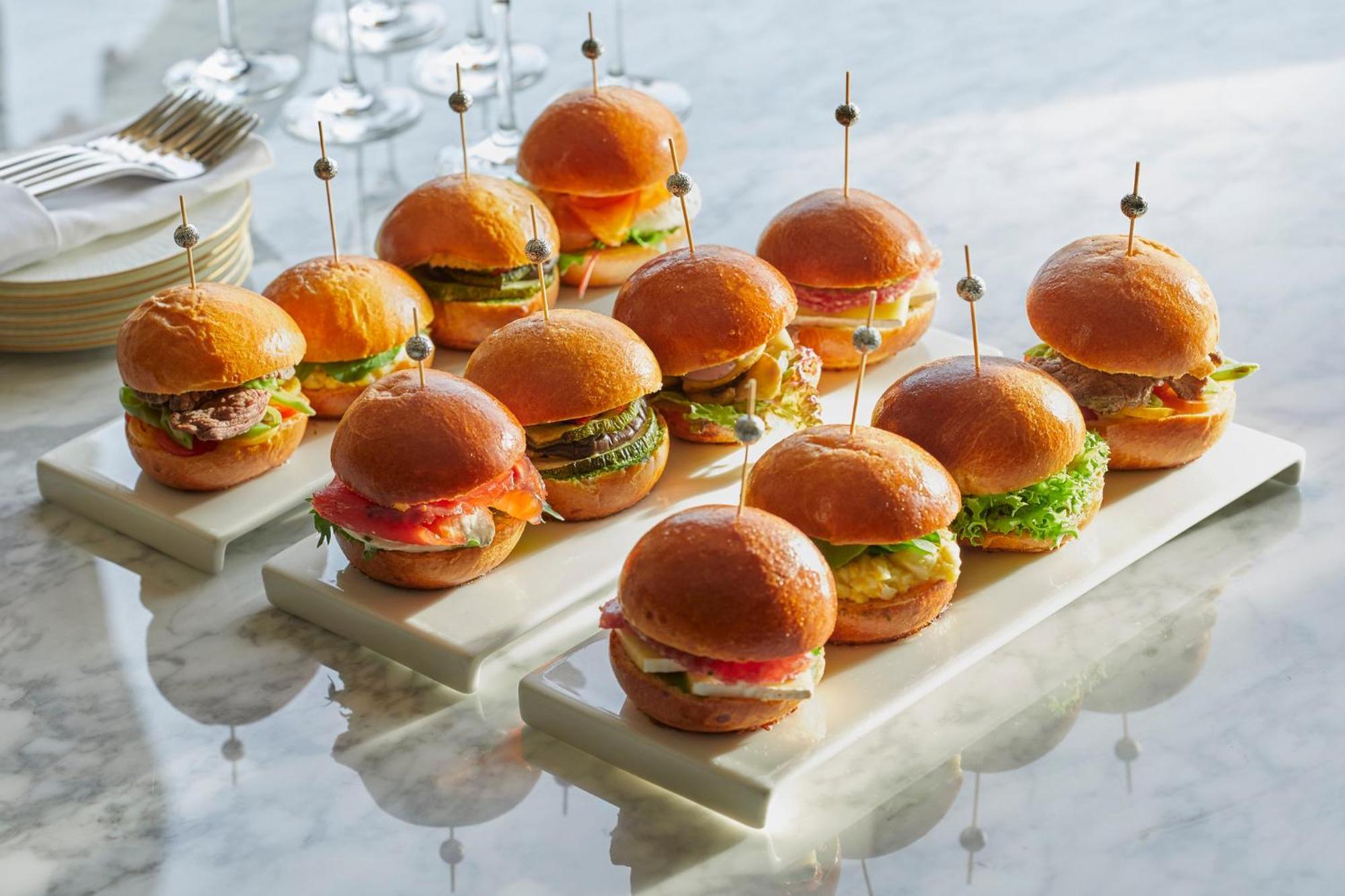 Mandarin Oriental, Santiago Hotel Екстериор снимка Finger sandwiches