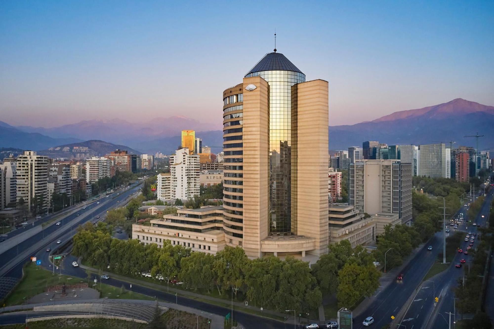 Mandarin Oriental, Santiago Hotel Екстериор снимка The hotel in 2012